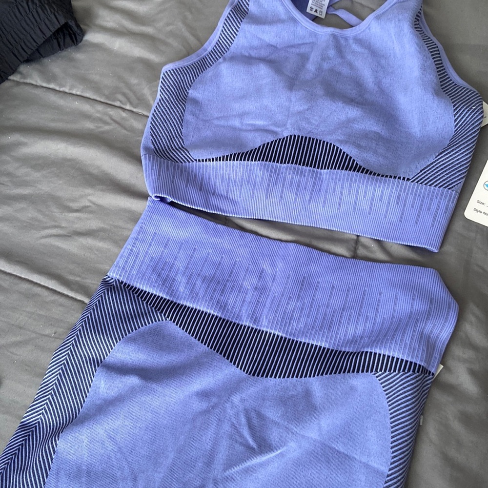 Workout clothes new